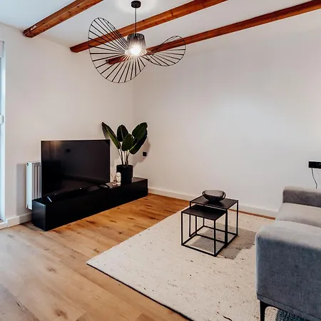 New L Comfort L Netflix L Modern L Loft Apartament